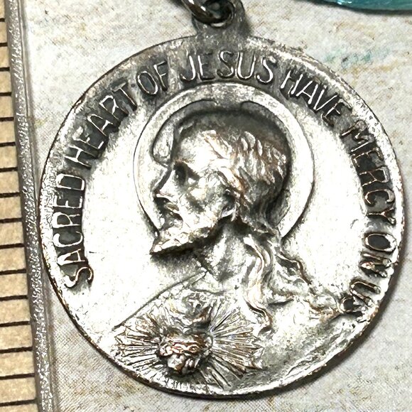 Vintage Catholic Medals Lot Sacred Heart Jesus Mary of Saint Euphrasia Fatima - Picture 11 of 12